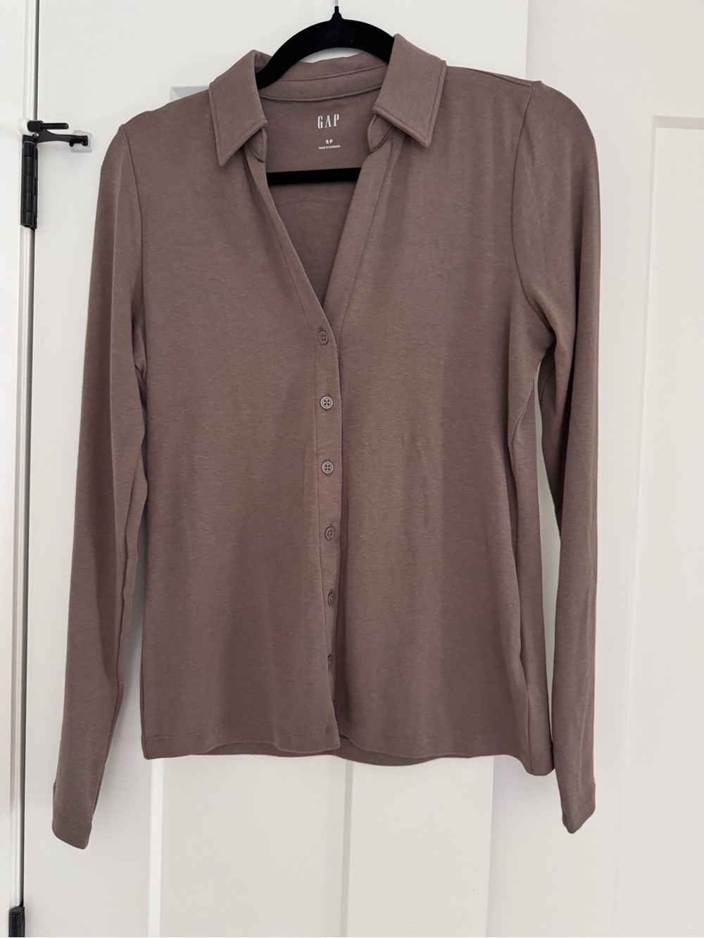 GAP Brown Button-Front Collared Top Size Small NWT